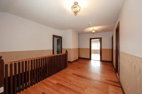 1366 Beech Street Manchester NH 03104