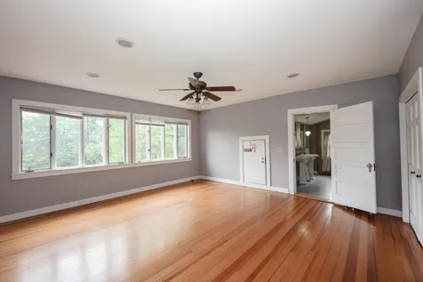 1366 Beech Street Manchester NH 03104