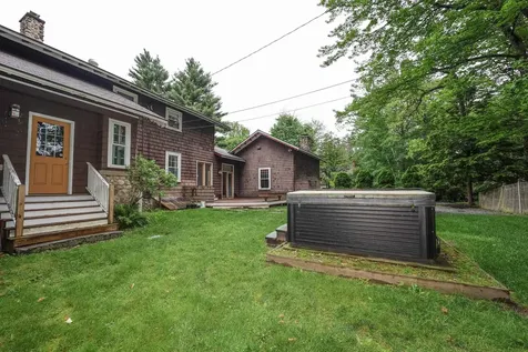 1366 Beech Street Manchester NH 03104