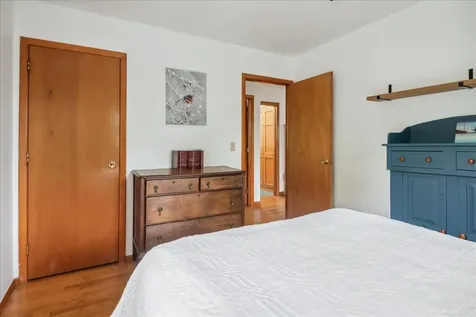 213 Pleasant Avenue Burlington VT 05408