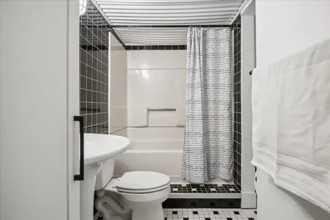 213 Pleasant Avenue Burlington VT 05408