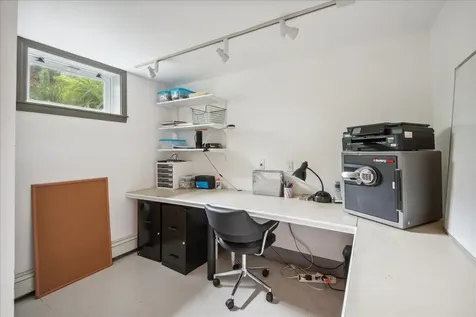 213 Pleasant Avenue Burlington VT 05408