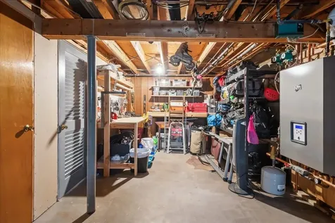 213 Pleasant Avenue Burlington VT 05408