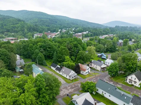 94 Pearl Street Northfield VT 05663-6780