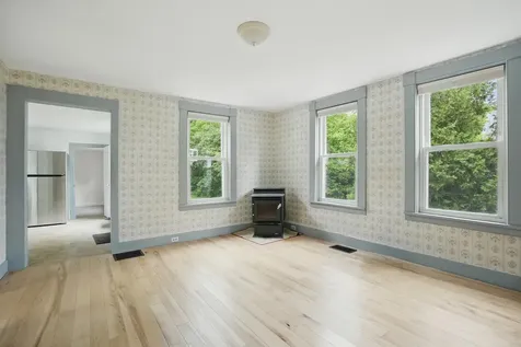 94 Pearl Street Northfield VT 05663-6780