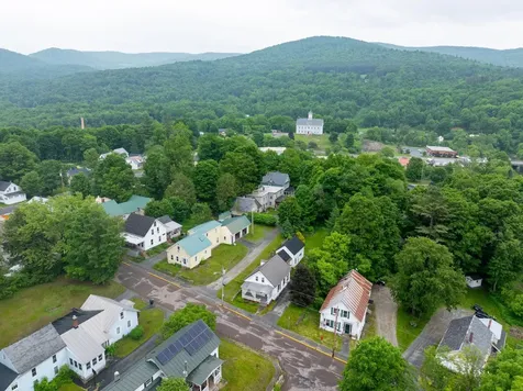 94 Pearl Street Northfield VT 05663-6780