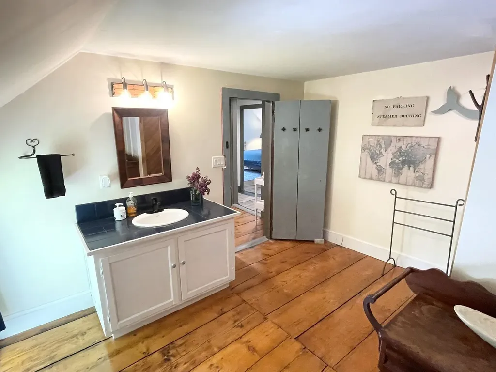 63 Cooper Hill Road Dover VT 05356