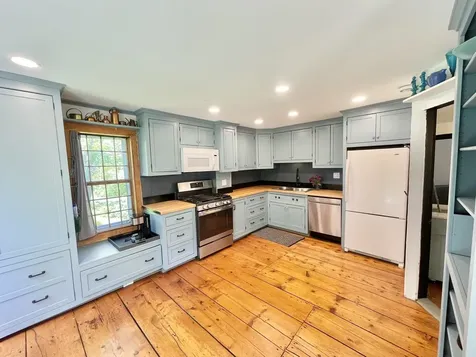 63 Cooper Hill Road Dover VT 05356