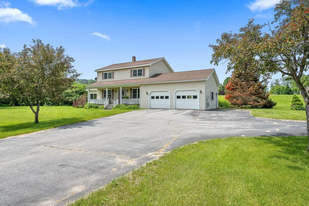 84 Tay Con Drive East Montpelier VT 05651