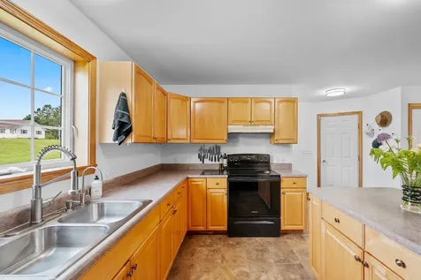 84 Tay Con Drive East Montpelier VT 05651