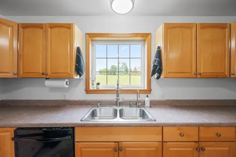 84 Tay Con Drive East Montpelier VT 05651