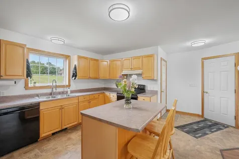 84 Tay Con Drive East Montpelier VT 05651