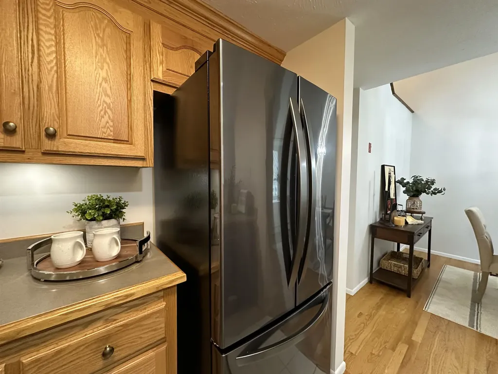 11 Pimlico Court Bedford NH 03110