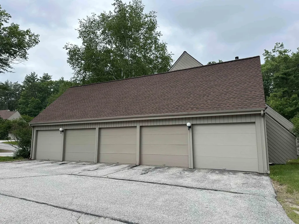 11 Pimlico Court Bedford NH 03110