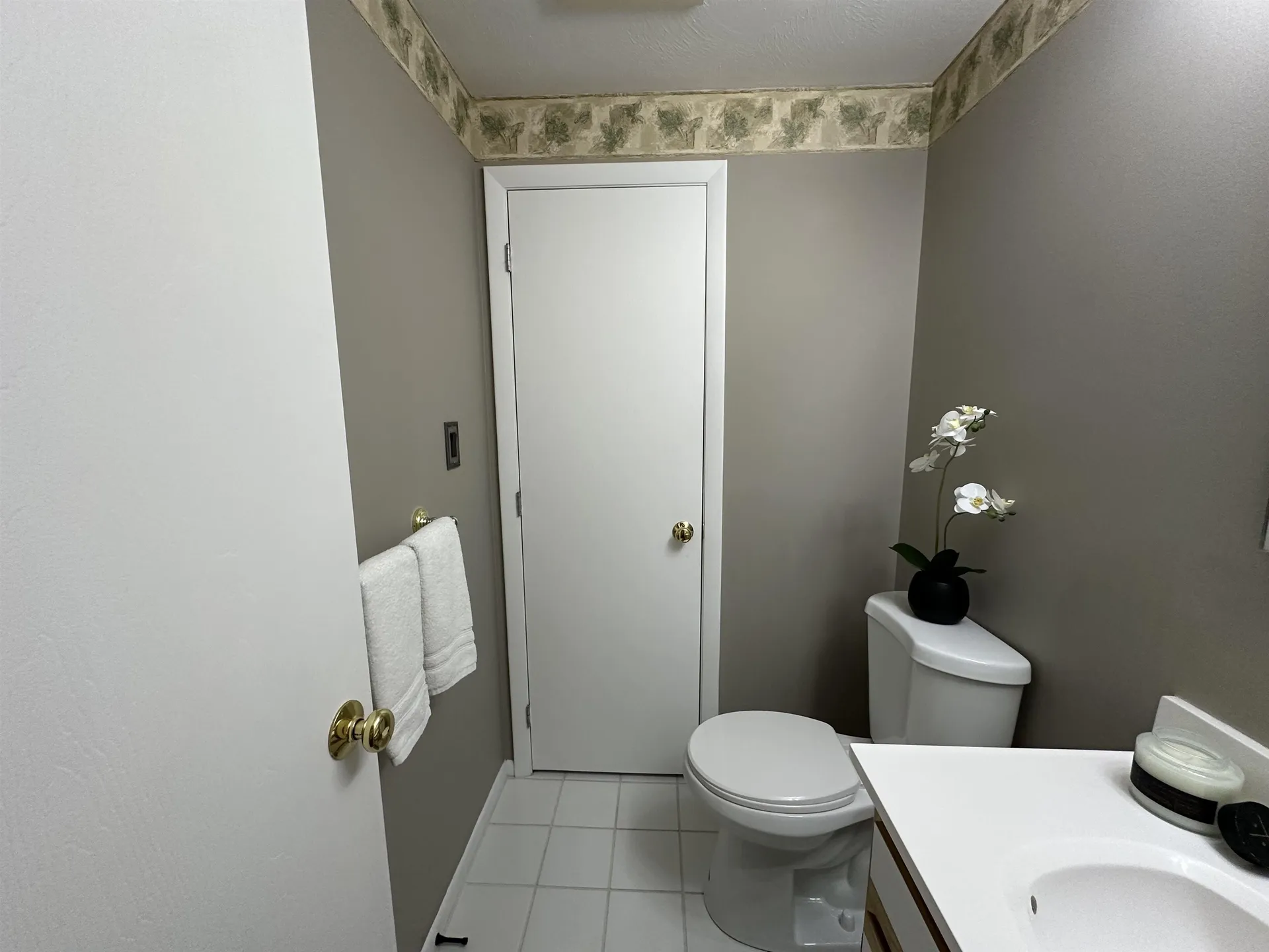 11 Pimlico Court Bedford NH 03110