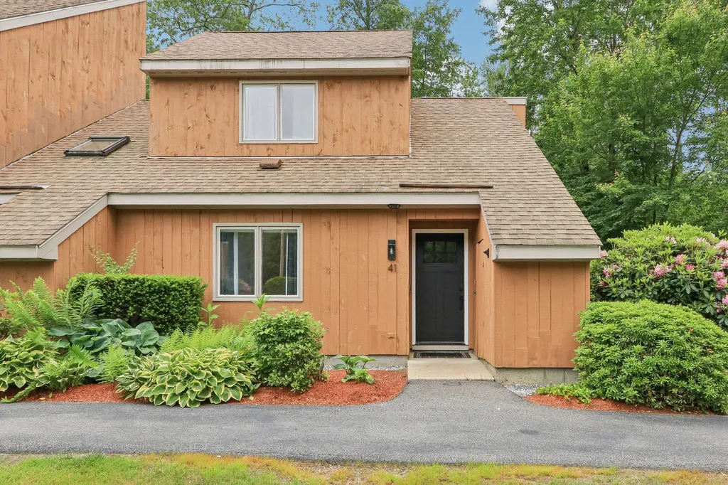 41 Derry Street Merrimack NH 03054
