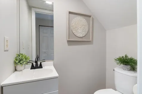 777 Middle Road Portsmouth NH 03801