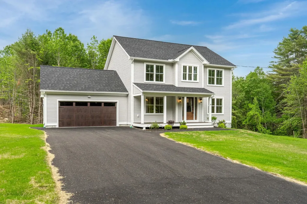 15 Valhalla Farm Road Hillsborough NH 03244