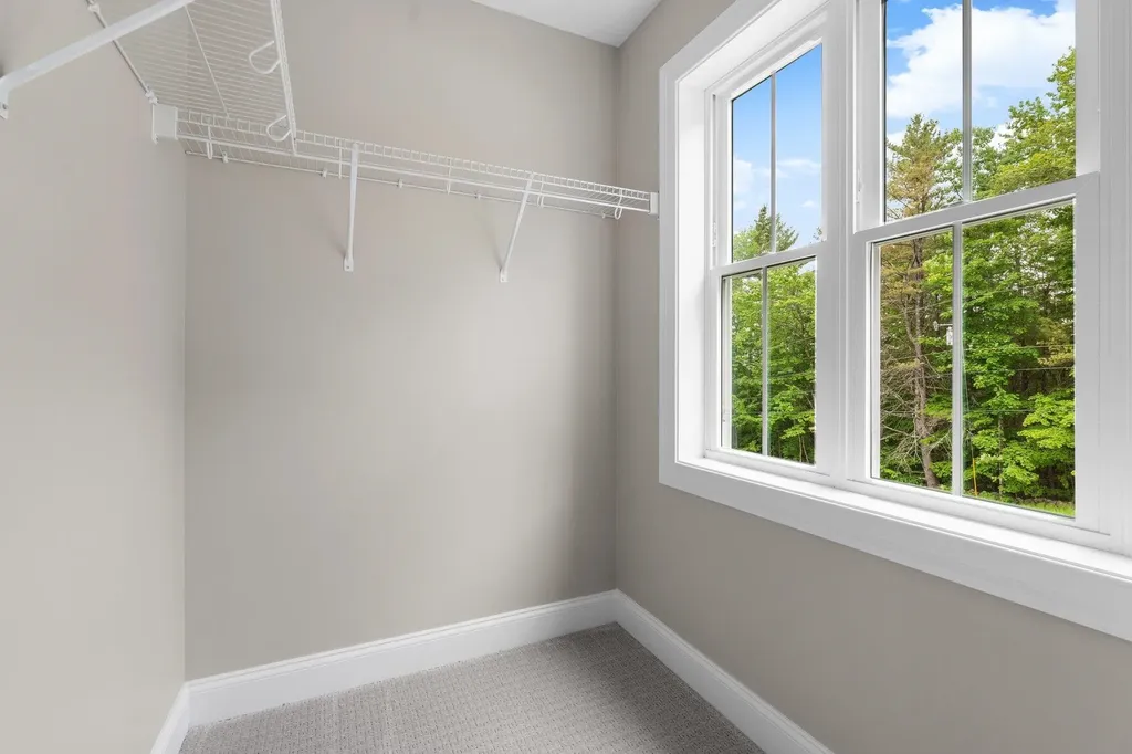 15 Valhalla Farm Road Hillsborough NH 03244