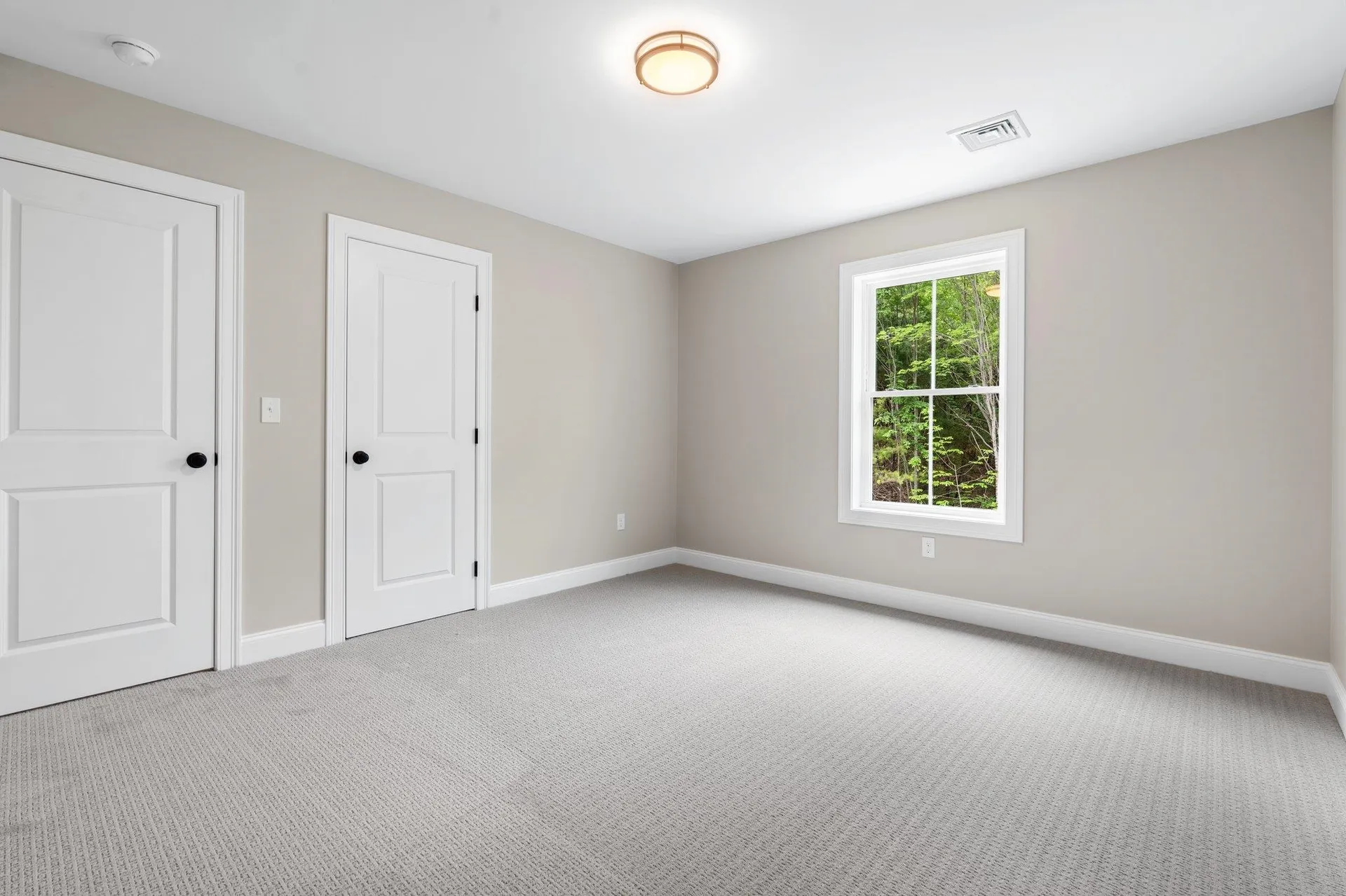 15 Valhalla Farm Road Hillsborough NH 03244