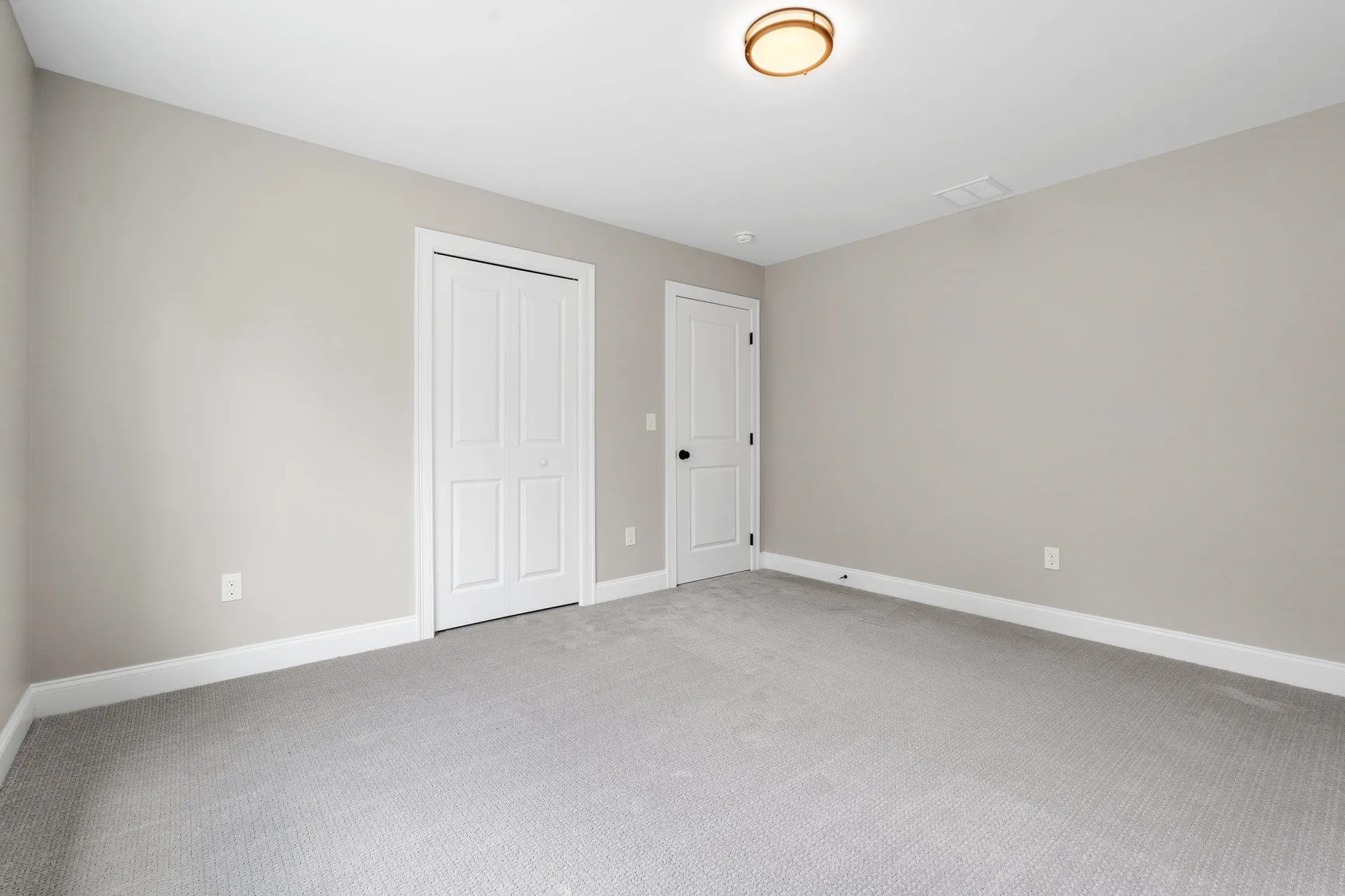 15 Valhalla Farm Road Hillsborough NH 03244