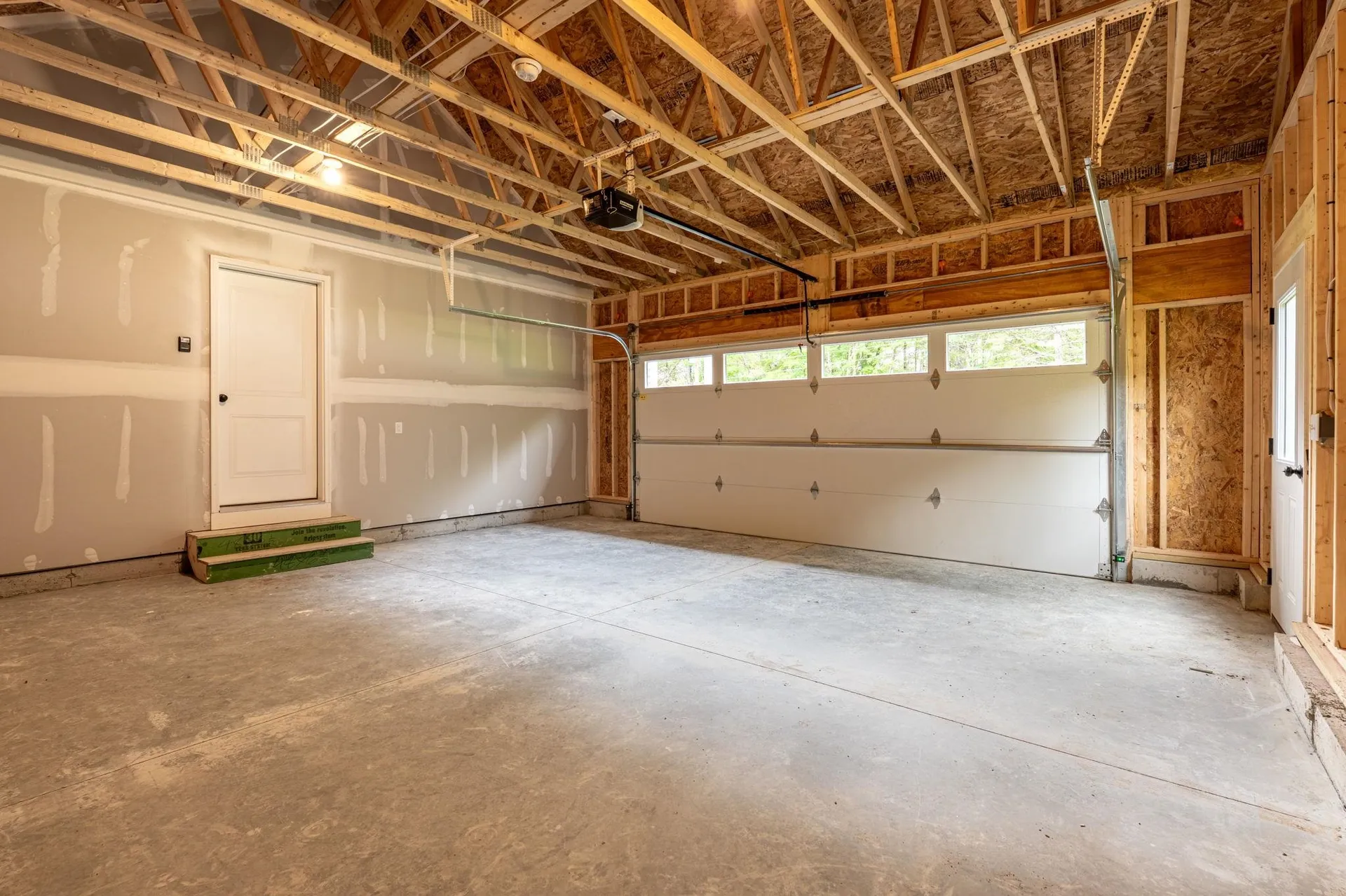 15 Valhalla Farm Road Hillsborough NH 03244