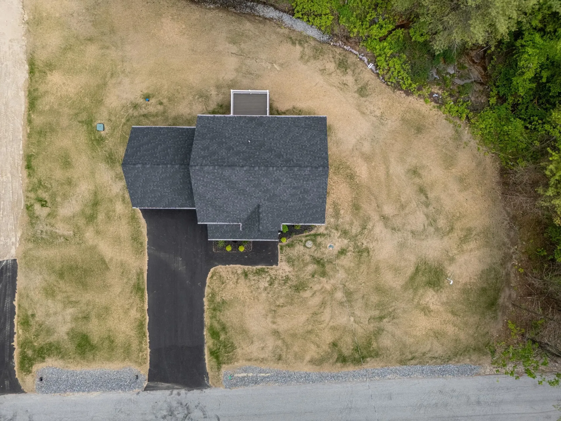 15 Valhalla Farm Road Hillsborough NH 03244