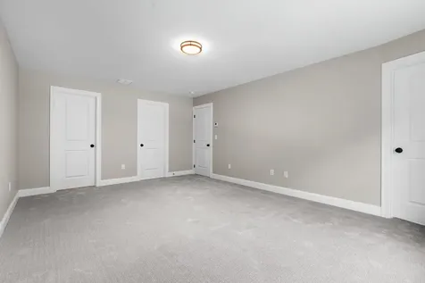 15 Valhalla Farm Road Hillsborough NH 03244