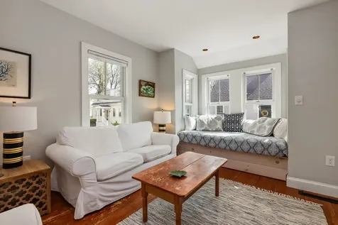 5 Atkinson Street New Castle NH 03854