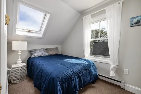 5 Atkinson Street New Castle NH 03854