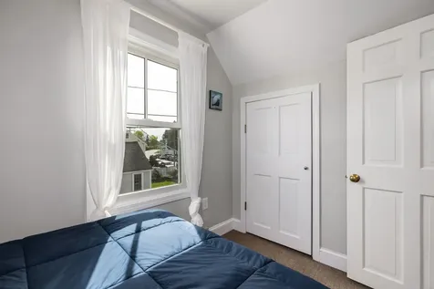 5 Atkinson Street New Castle NH 03854