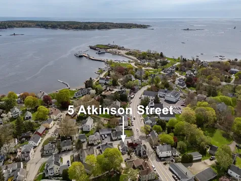 5 Atkinson Street New Castle NH 03854