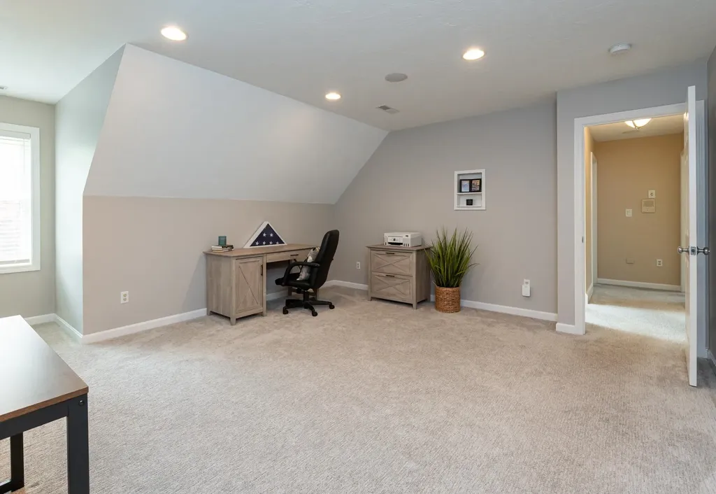 33 Hobart Hill Road Brookline NH 03033