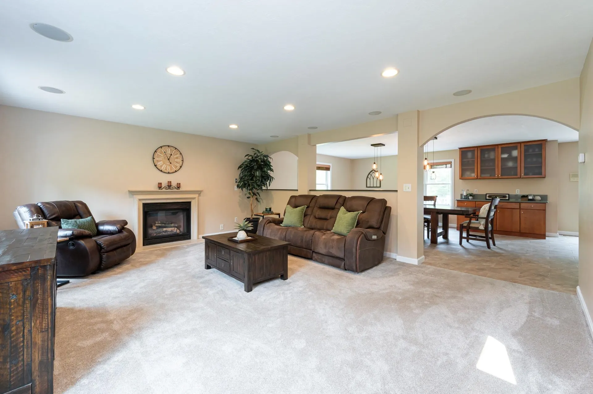 33 Hobart Hill Road Brookline NH 03033
