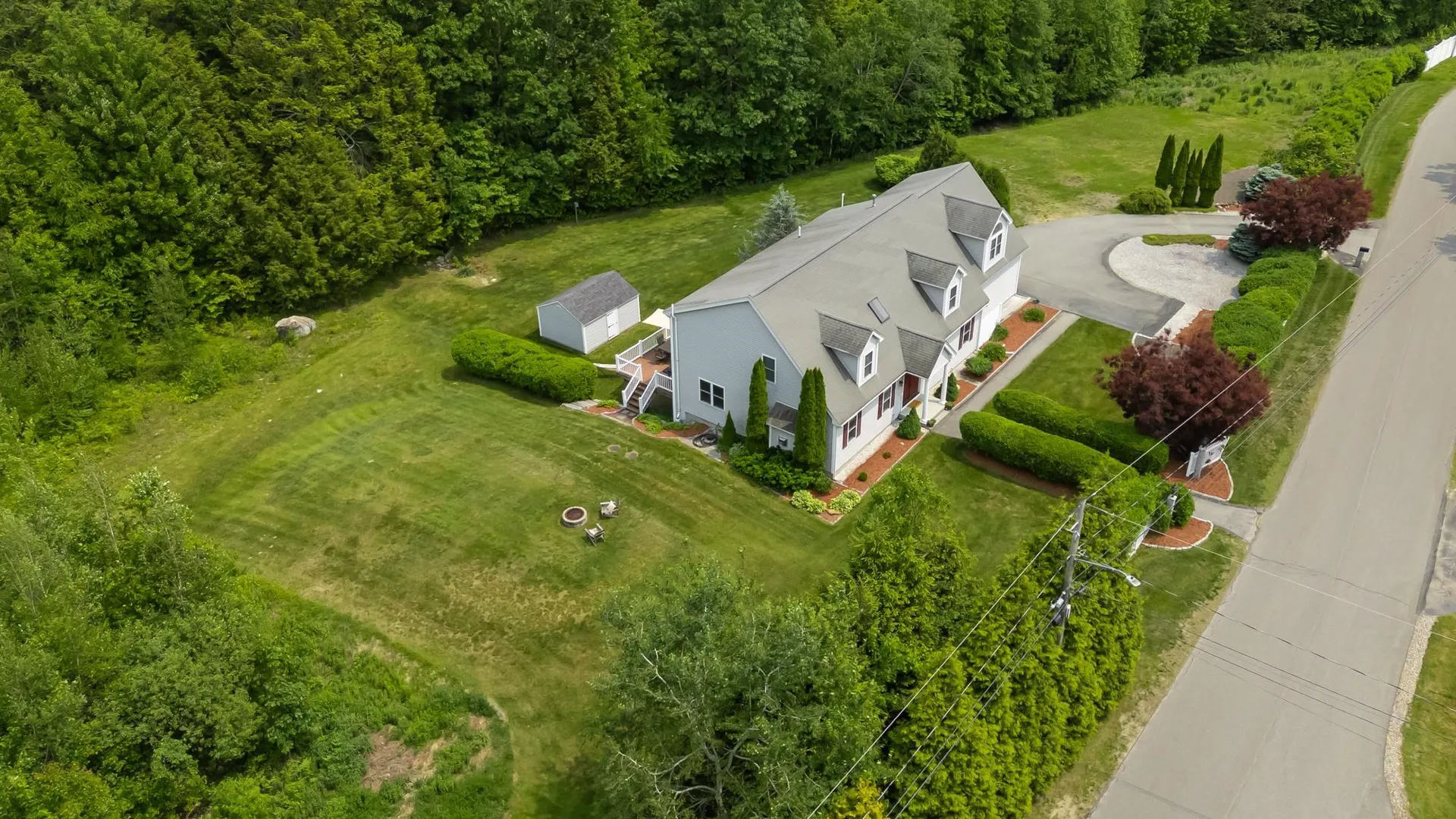 33 Hobart Hill Road Brookline NH 03033