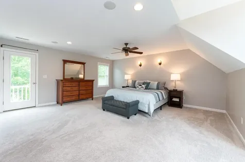 33 Hobart Hill Road Brookline NH 03033