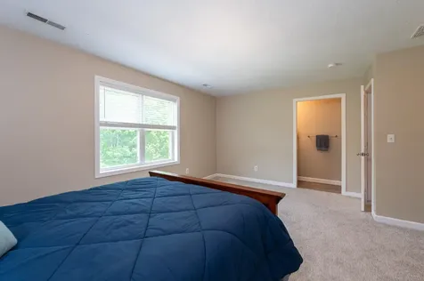 33 Hobart Hill Road Brookline NH 03033