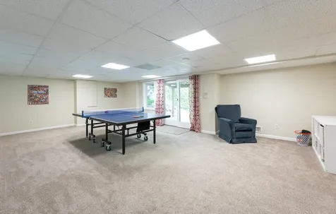 33 Hobart Hill Road Brookline NH 03033