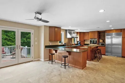 33 Hobart Hill Road Brookline NH 03033