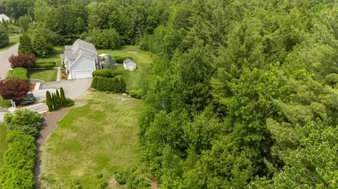 33 Hobart Hill Road Brookline NH 03033