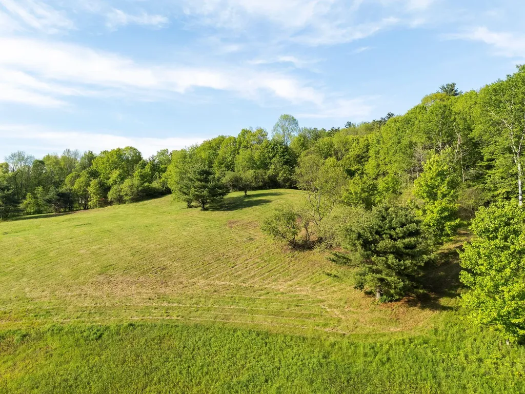 0 Newton Lane Norwich VT 05055