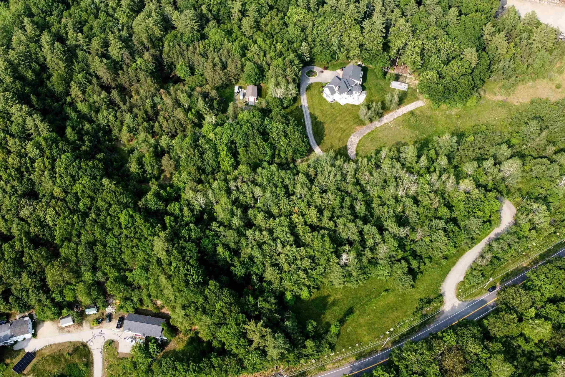 464 Wadleigh Falls Road Newmarket NH 03857