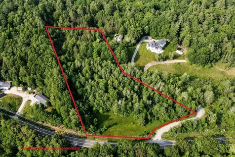 464 Wadleigh Falls Road Newmarket NH 03857