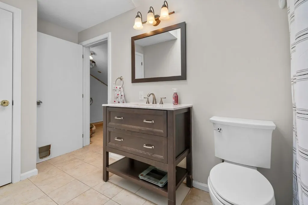 104 Tideview Drive Dover NH 03820