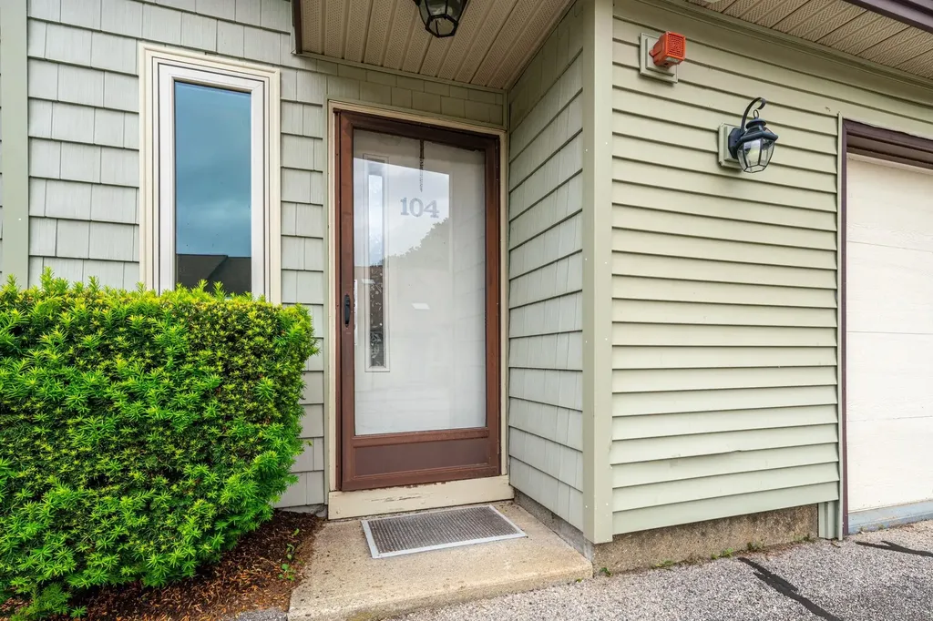 104 Tideview Drive Dover NH 03820