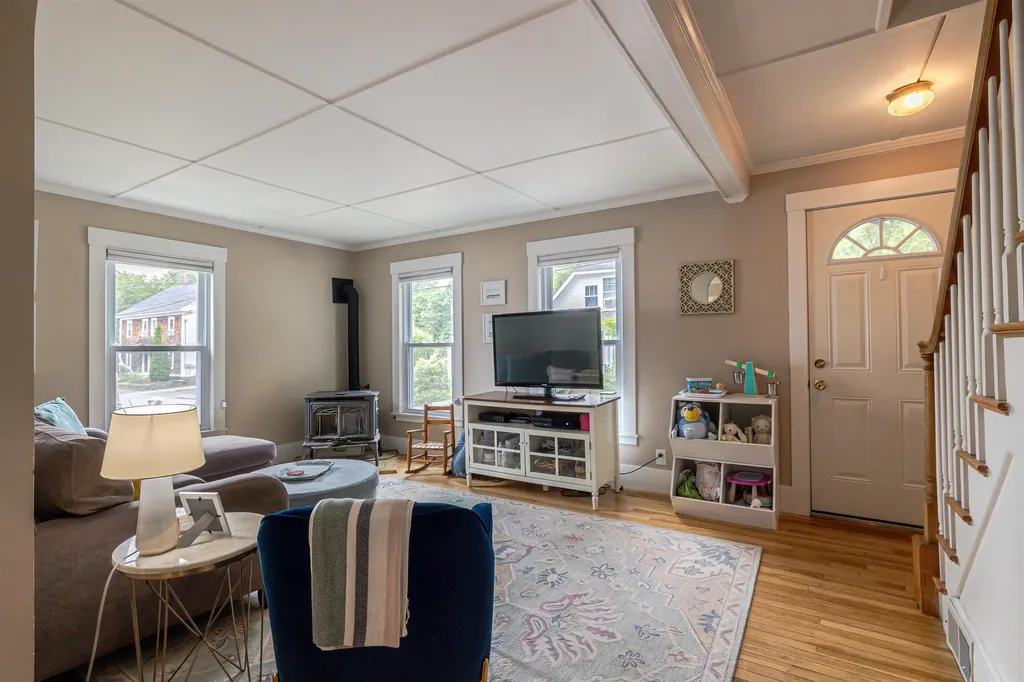 124 Rumford Street Concord NH 03301