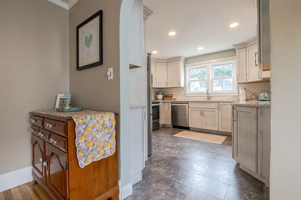 124 Rumford Street Concord NH 03301