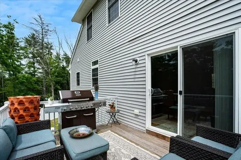 21 Huntington Ridge Road Bedford NH 03110