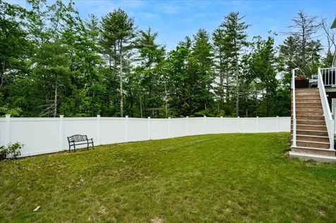 21 Huntington Ridge Road Bedford NH 03110