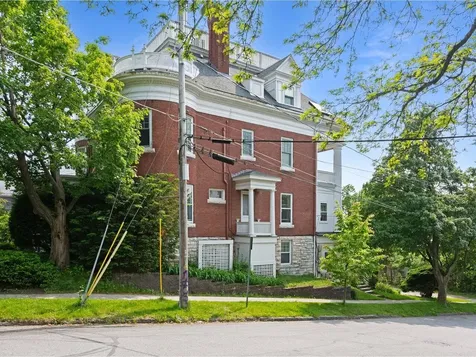 283 South Union Street Burlington VT 05401